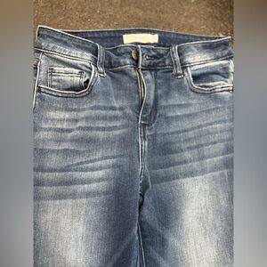 Cello - Mid Rise, Frayed Hem,  Crop Skinny Jeans - Size 5- NWT $35